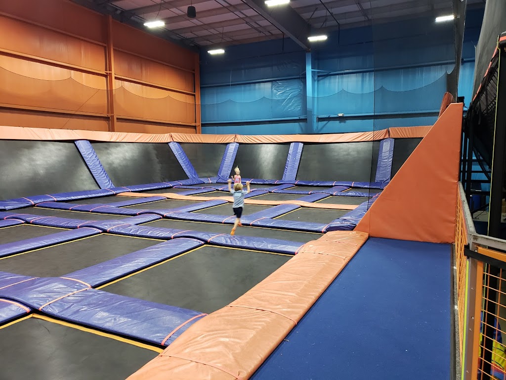 Sky Zone Trampoline Park | 160 Levin Way, Monroeville, PA 15146 | Phone: (412) 810-0200