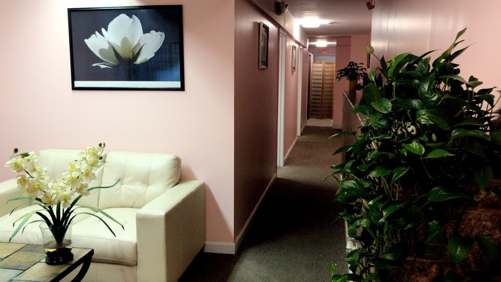 Tulip Massage | 1674 Beacon St, Brookline, MA 02445, USA | Phone: (617) 955-5557