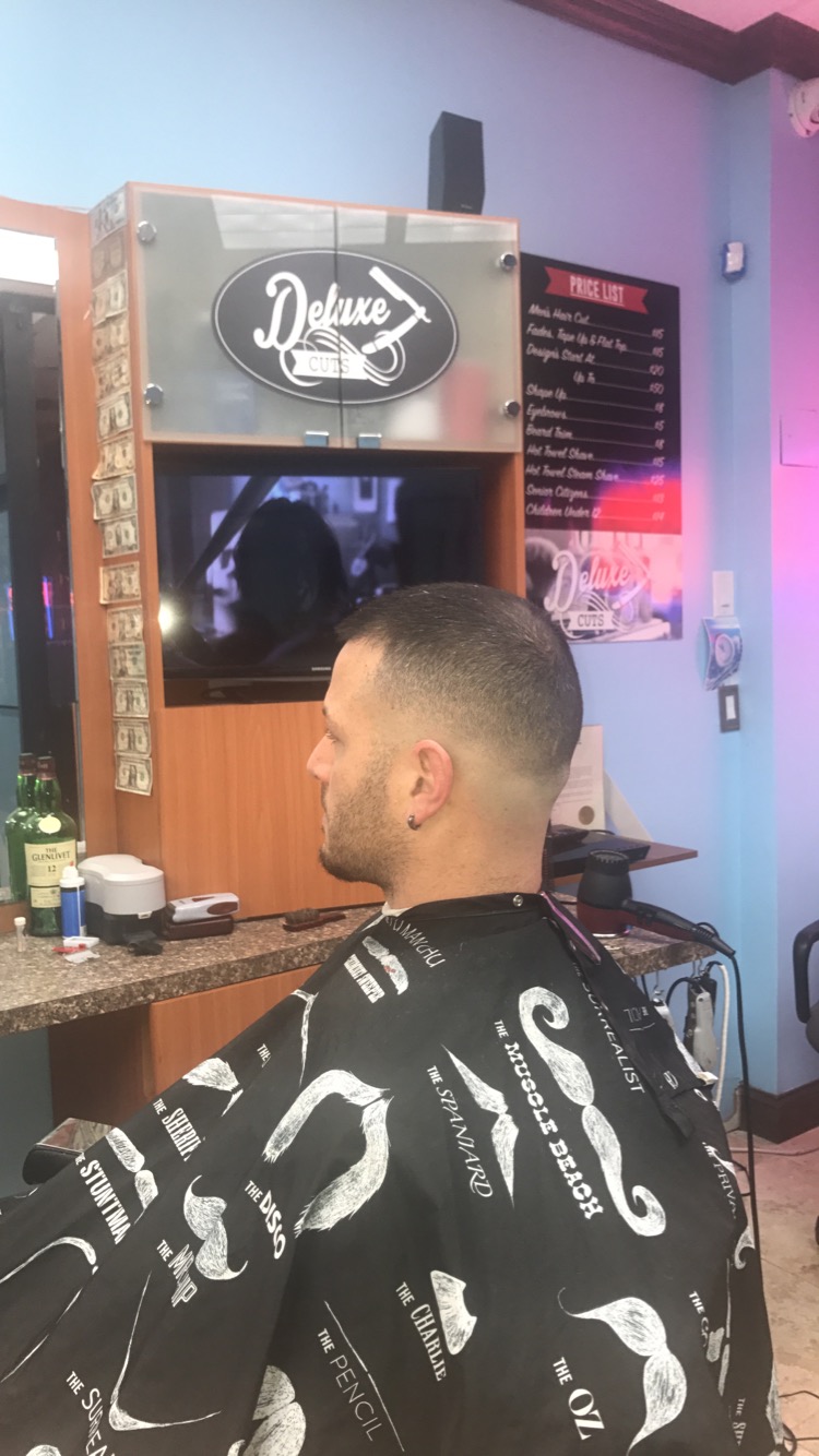 Deluxe Cuts Barbershop | 196 E Meadow Ave, East Meadow, NY 11554, USA | Phone: (516) 506-7570