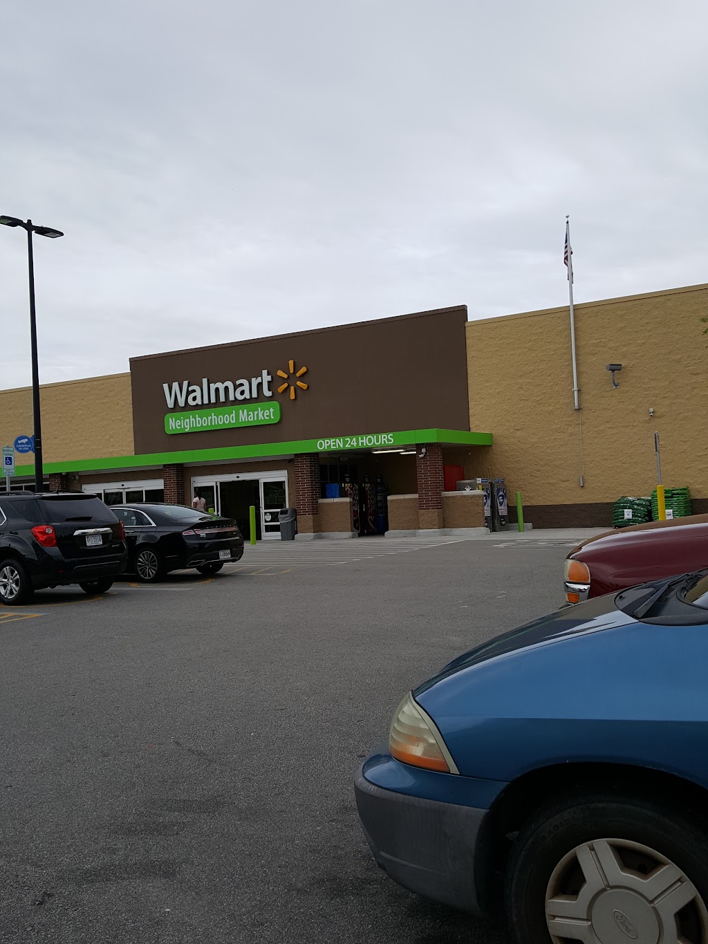 Walmart Neighborhood Market | 475 Kempsville Rd, Chesapeake, VA 23320, USA | Phone: (757) 447-9223