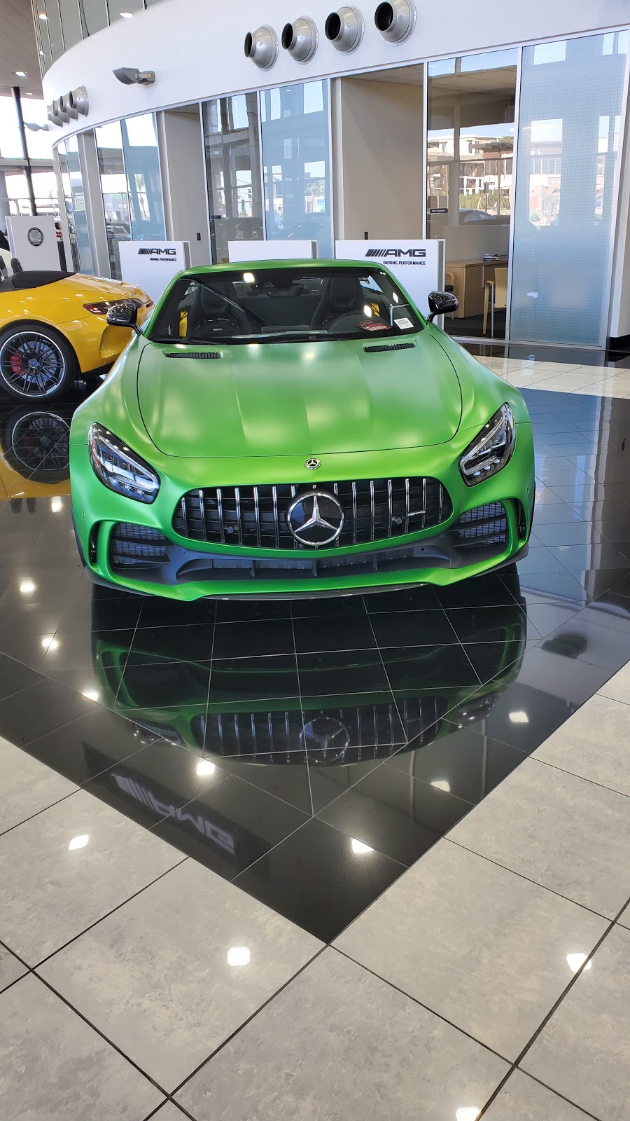 Mercedes-Benz of North Scottsdale | 18530 N Scottsdale Rd, Phoenix, AZ 85054, USA | Phone: (480) 470-7746