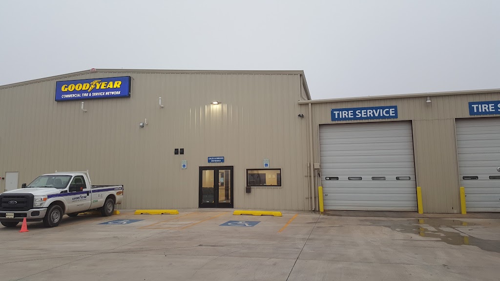 Wingfoot Commercial Tire Systems | 8530 SW 8th St, Oklahoma City, OK 73128, USA | Phone: (405) 440-1860