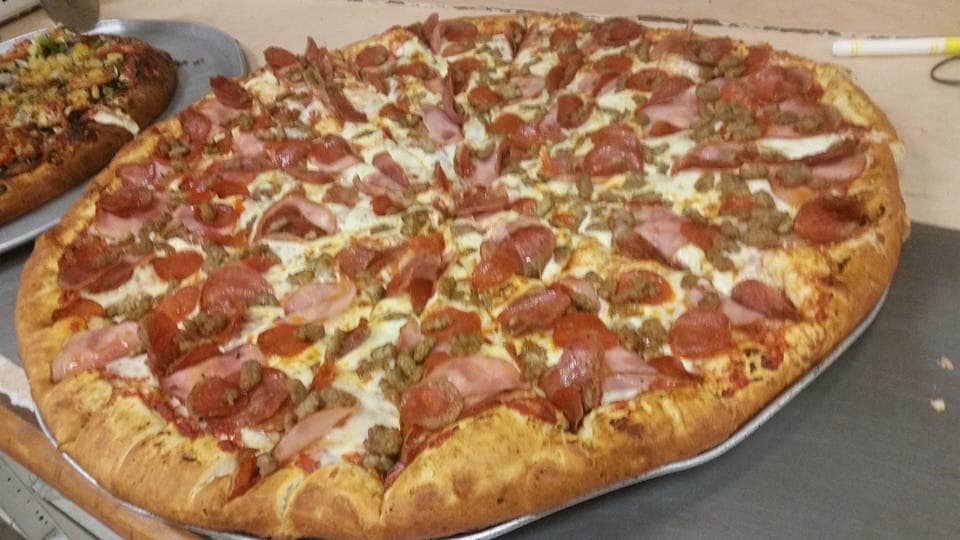 Ricos Pizza | 5000 Yosemite Blvd, Modesto, CA 95357, USA | Phone: (209) 526-3330