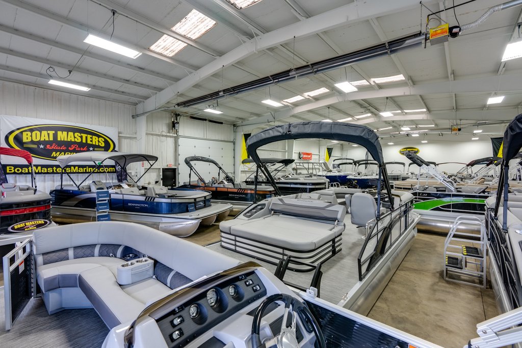Boat Masters Marine Inc. | 5290 Manchester Rd, Akron, OH 44319, USA | Phone: (330) 882-4568