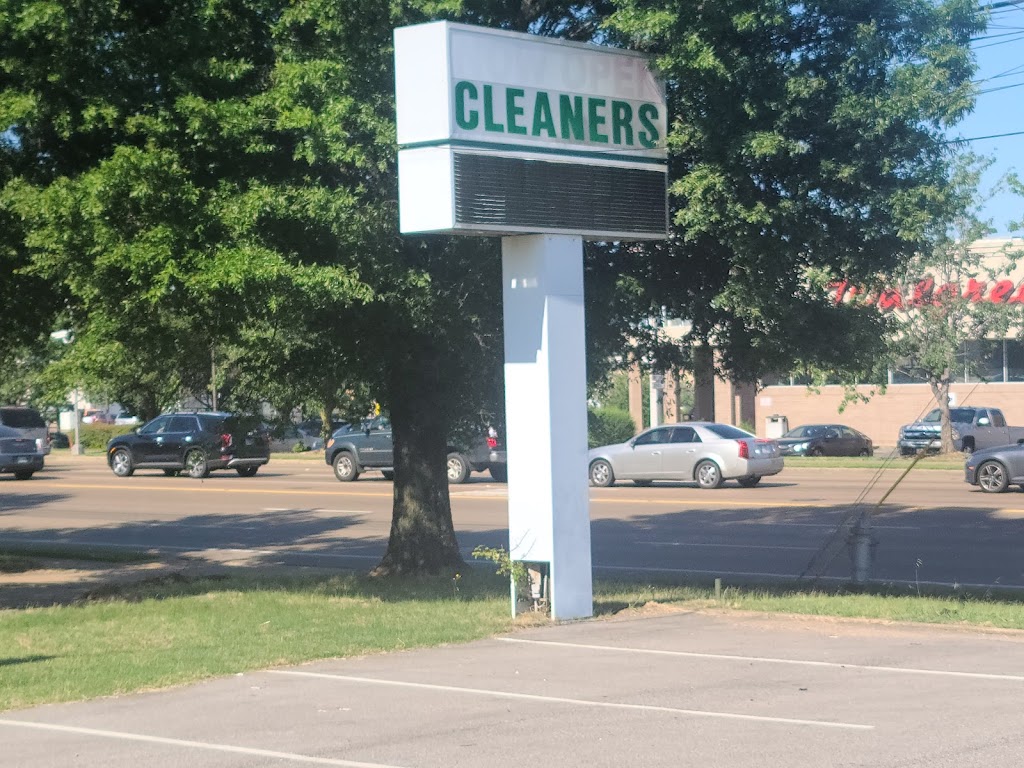 Towne & Country Cleaners | 5322, 3685, 3685 Riverdale Rd, Memphis, TN 38115, USA | Phone: (901) 565-8999