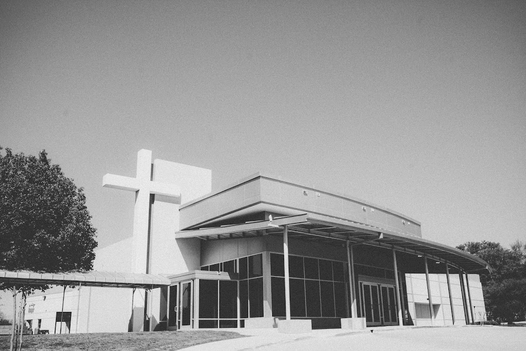 Church at the Cross | 3000 William D Tate Ave, Grapevine, TX 76051, USA | Phone: (817) 488-8533