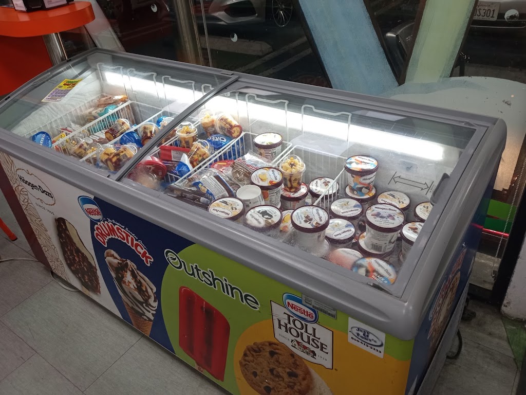 Flow | 6430 West Blvd, Los Angeles, CA 90043, USA | Phone: (323) 751-0035 Flow | 6430 West Blvd, Los Angeles, CA 90043, USA | Phone: (323) 751-0035