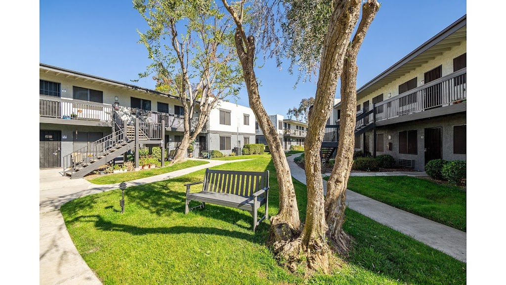 Zen Diamond Apartments, An Active Senior Community | 1000 S Gilbert St, Hemet, CA 92543, USA | Phone: (888) 421-8549