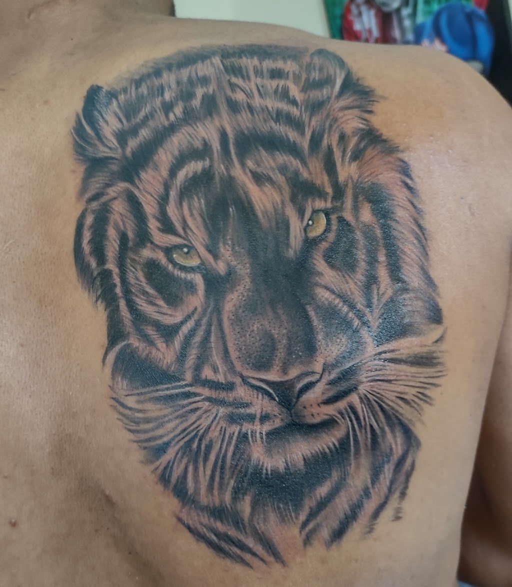 Jay tattoos | Priv. Abay 12643, UrbiVilla Del Prado II, 22170 Tijuana, B.C., Mexico | Phone: 664 809 7637