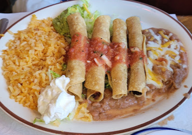 El Carpintero Mexican Restaurant | 4109 W Olive Ave, Burbank, CA 91505, USA | Phone: (818) 566-4093