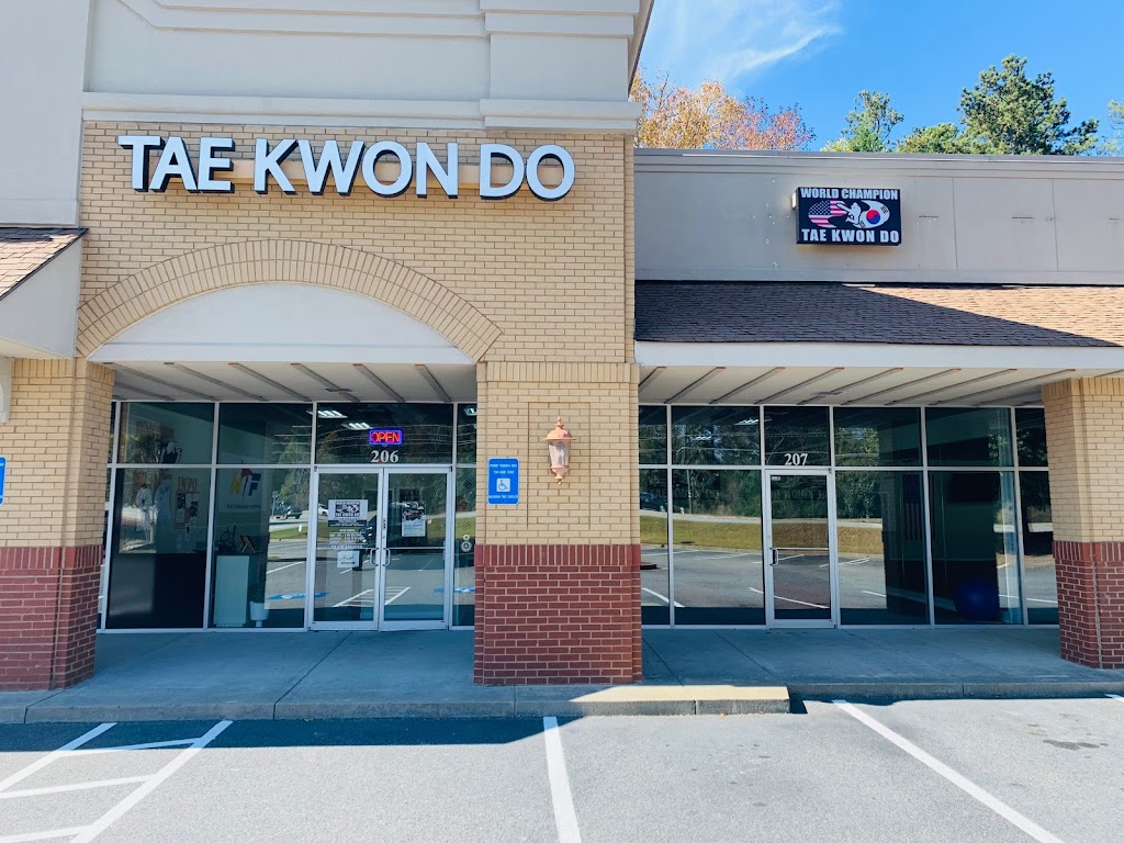 World Champion Taekwondo Martial Arts Sharon Springs | 3590 Old Atlanta Rd, Suwanee, GA 30024, USA | Phone: (470) 695-4110