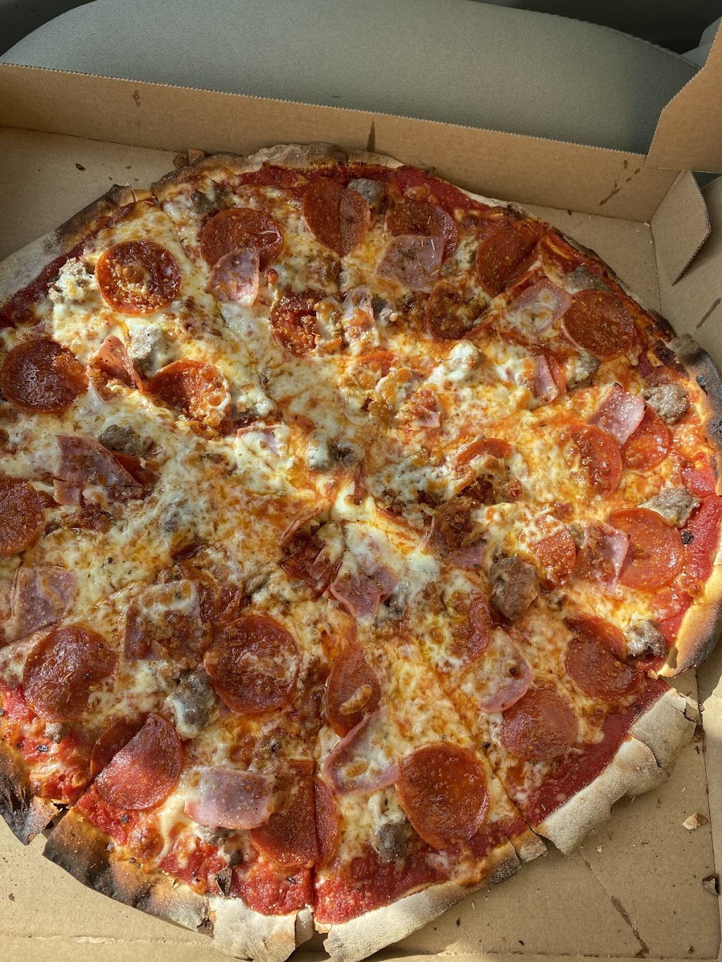 Chalet Pizza | 12617 Valley View Rd, Eden Prairie, MN 55344, USA | Phone: (952) 935-5534