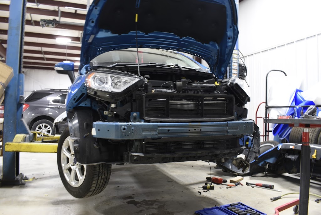 Reineke Collision Center - Fostoria | 1303 Perrysburg Rd, Fostoria, OH 44830, USA | Phone: (800) 531-2613