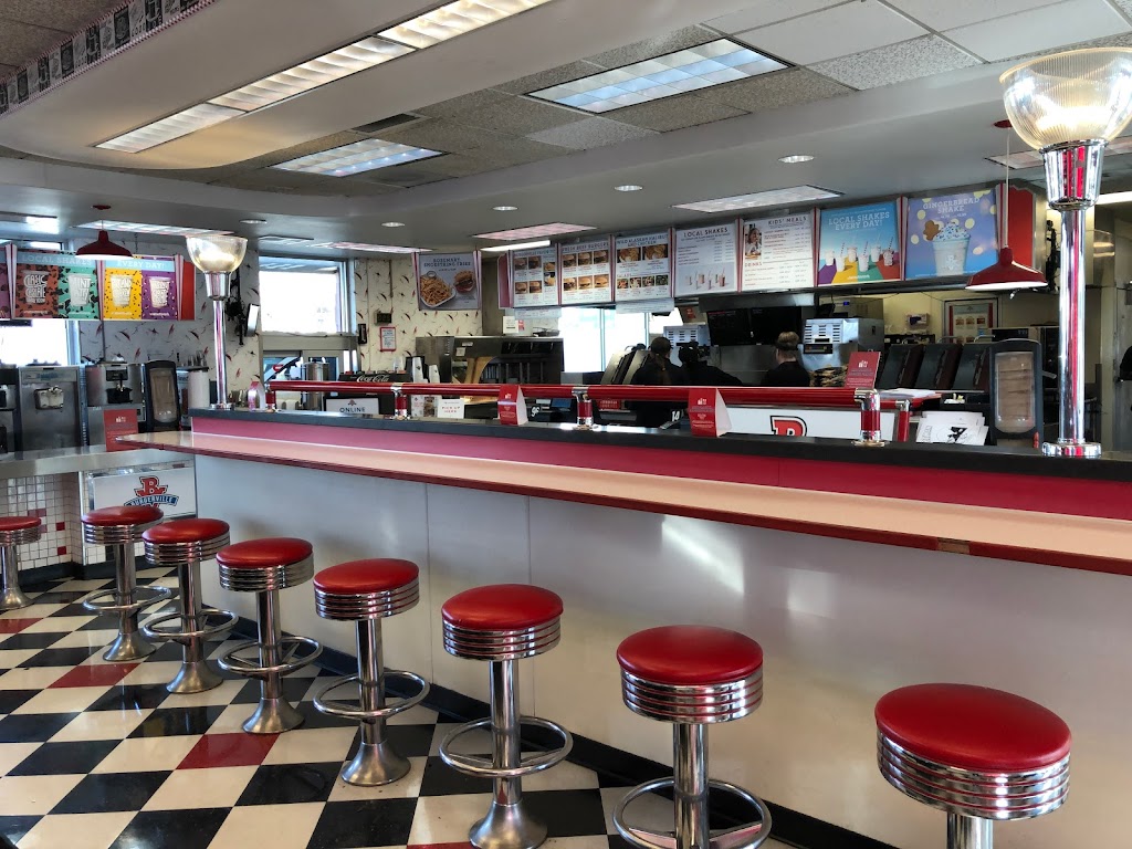 Burgerville | 3504 SE 92nd Ave, Portland, OR 97266, USA | Phone: (503) 777-7078