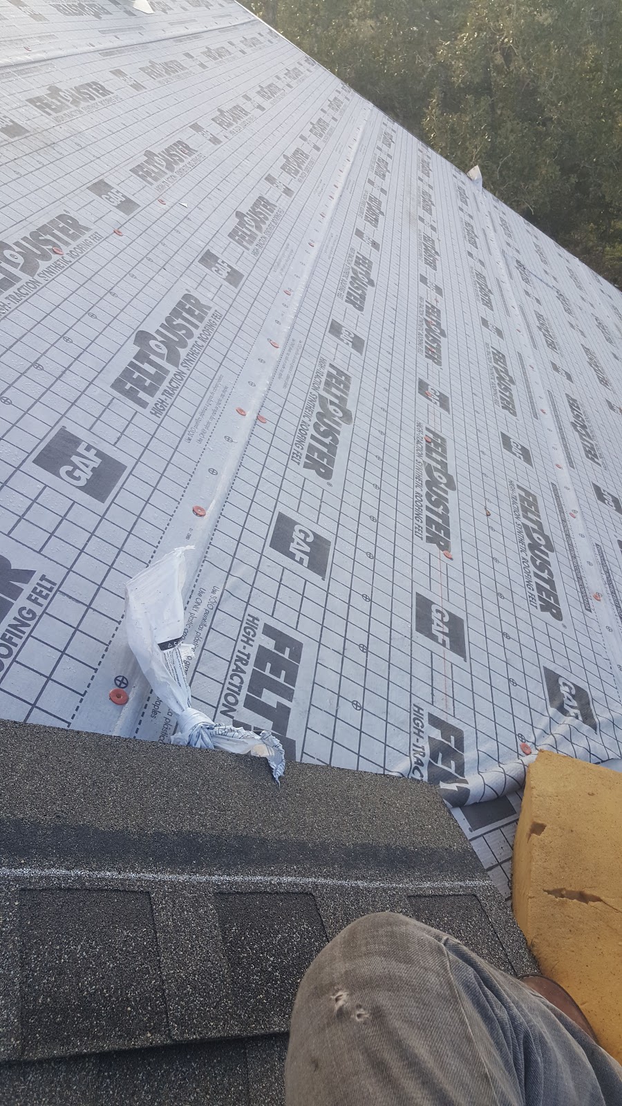 Elm Creek RV Park | 4888 FM467, Seguin, TX 78155, USA | Phone: (830) 303-3398