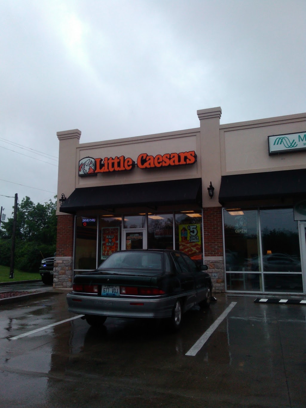 Little Caesars Pizza | 762 S College St, Harrodsburg, KY 40330, USA | Phone: (859) 733-0033