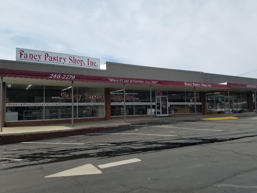 Fancy Pastry Shop | 407 E Center St, Lexington, NC 27292, USA | Phone: (336) 248-2279
