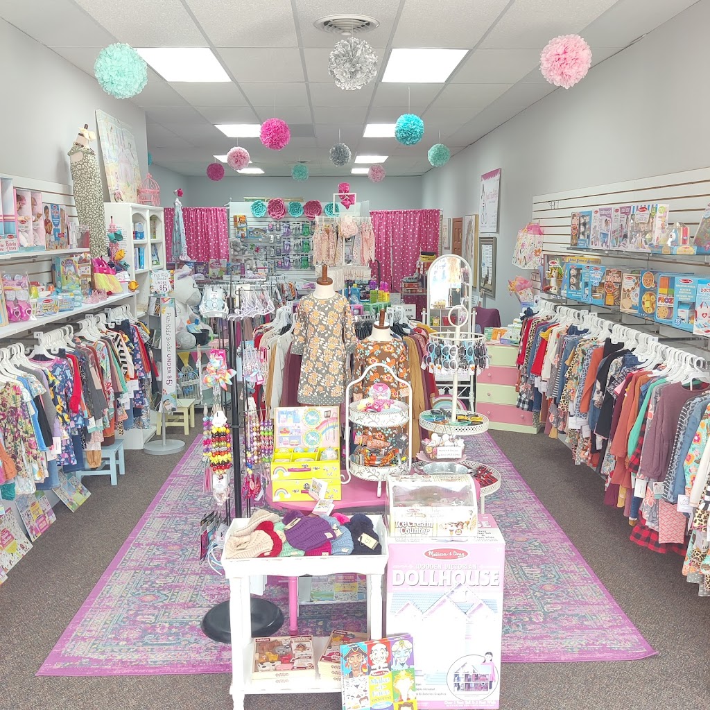 Small Town Girl Childrens Boutique | 105 Main St W, New Prague, MN 56071, USA | Phone: (952) 228-0788