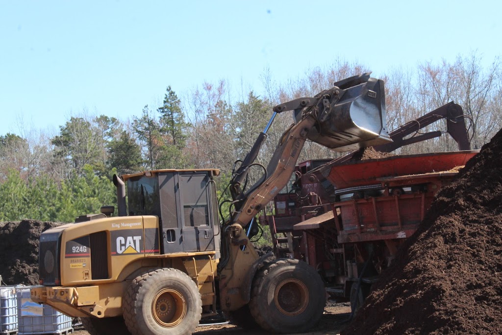 King Mulch | 2380 Sandy Cross Rd Suite 102, Burlington, NC 27217, USA | Phone: (336) 350-8262