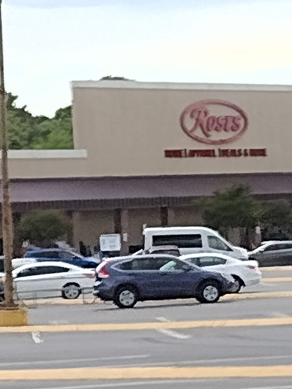 Roses Discount Store | 1495 B E Franklin Blvd, Gastonia, NC 28054, USA | Phone: (980) 677-3030
