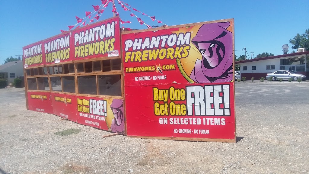 Phantom Fireworks Stand | 3800 60th St, Sacramento, CA 95823, USA | Phone: (916) 388-1479