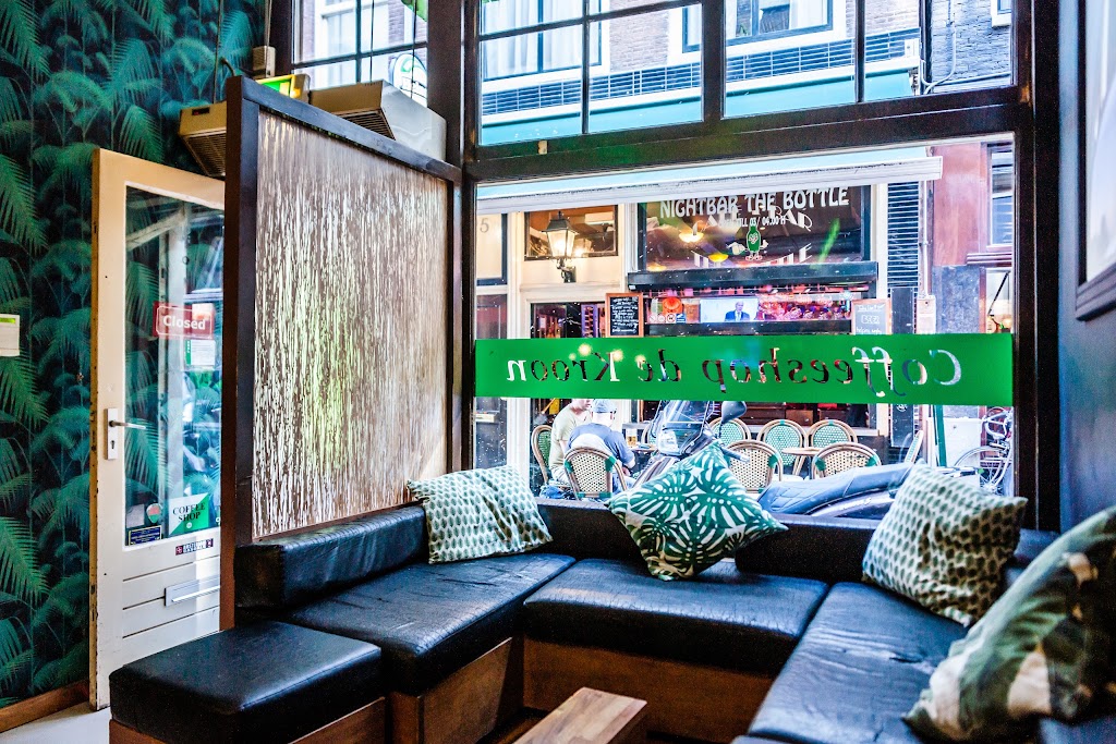 De Kroon Coffeeshop Amsterdam | Oudebrugsteeg 26, 1012 JP Amsterdam, Netherlands | Phone: 020 773 2532