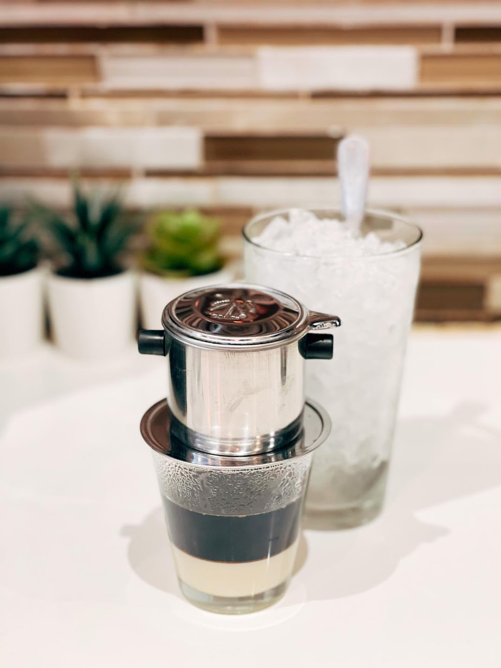 Tea Hive | 3335 College Park Dr #400, Conroe, TX 77384, USA | Phone: (936) 231-8989