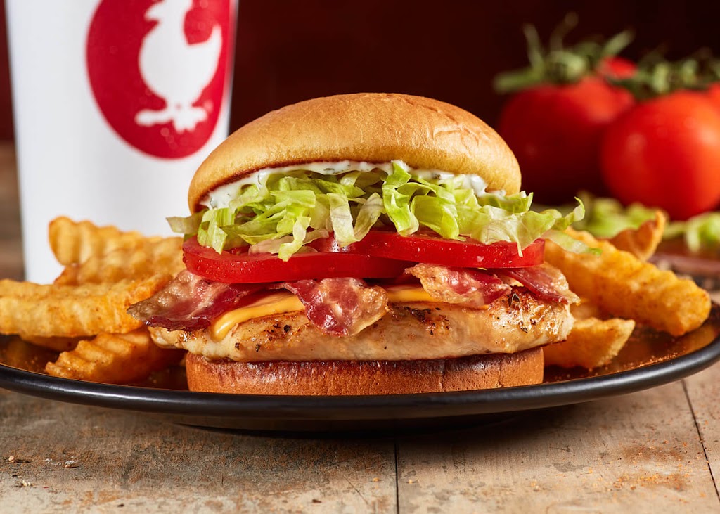 Zaxbys Chicken Fingers & Buffalo Wings | 1665 N Main St, Lillington, NC 27546, USA | Phone: (910) 814-1665