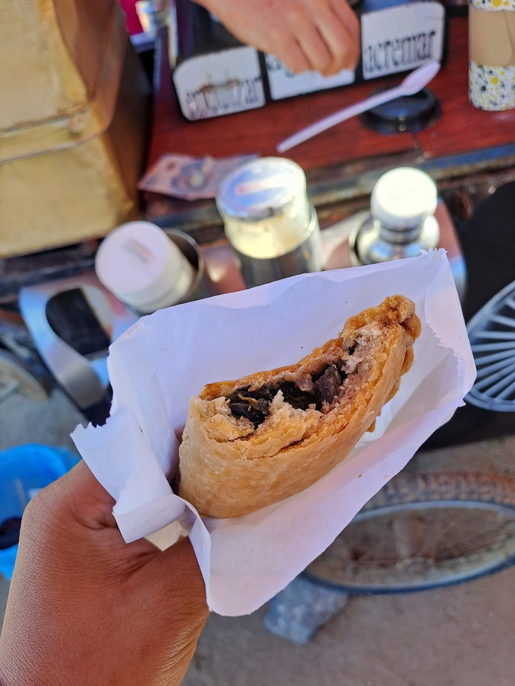 RUGGIEROS COFFEE & CO | México 3 92, 22766 Francisco Zarco, B.C., Mexico | Phone: 646 211 4901