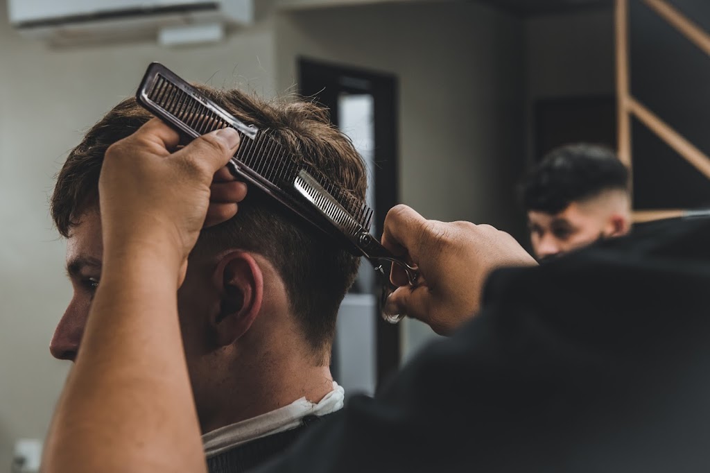 Country Club Barbershop San Marcos | 574 E Mission Rd Suite I, San Marcos, CA 92069, USA | Phone: (858) 722-8861