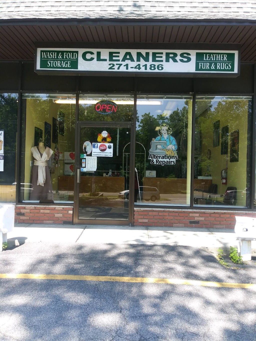 Montrose Sunshine Dry Cleaners | 2017 Albany Post Rd, Montrose, NY 10548, USA | Phone: (914) 271-4186