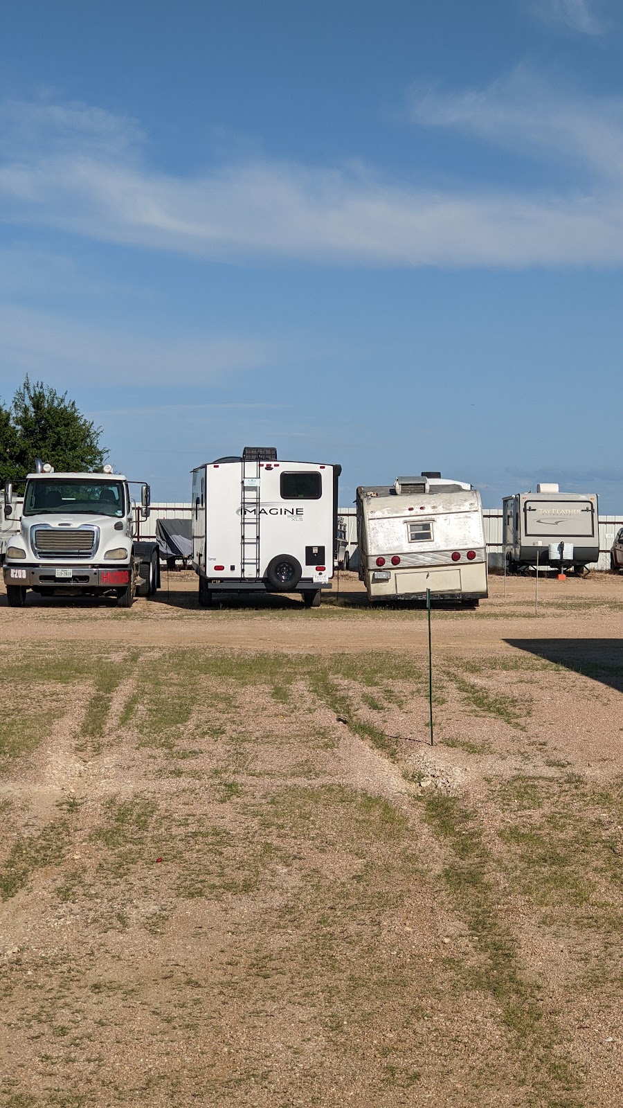 Affordable Boat and RV Storage | 11528 Old Lockhart Rd, Austin, TX 78747, USA | Phone: (512) 487-0327