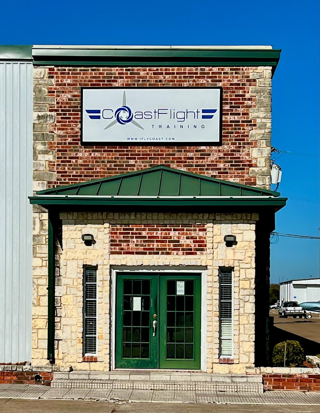 Coast Flight Training | 5125 Voyager Dr Floor 2, Dallas, TX 75237, USA | Phone: (214) 446-5430