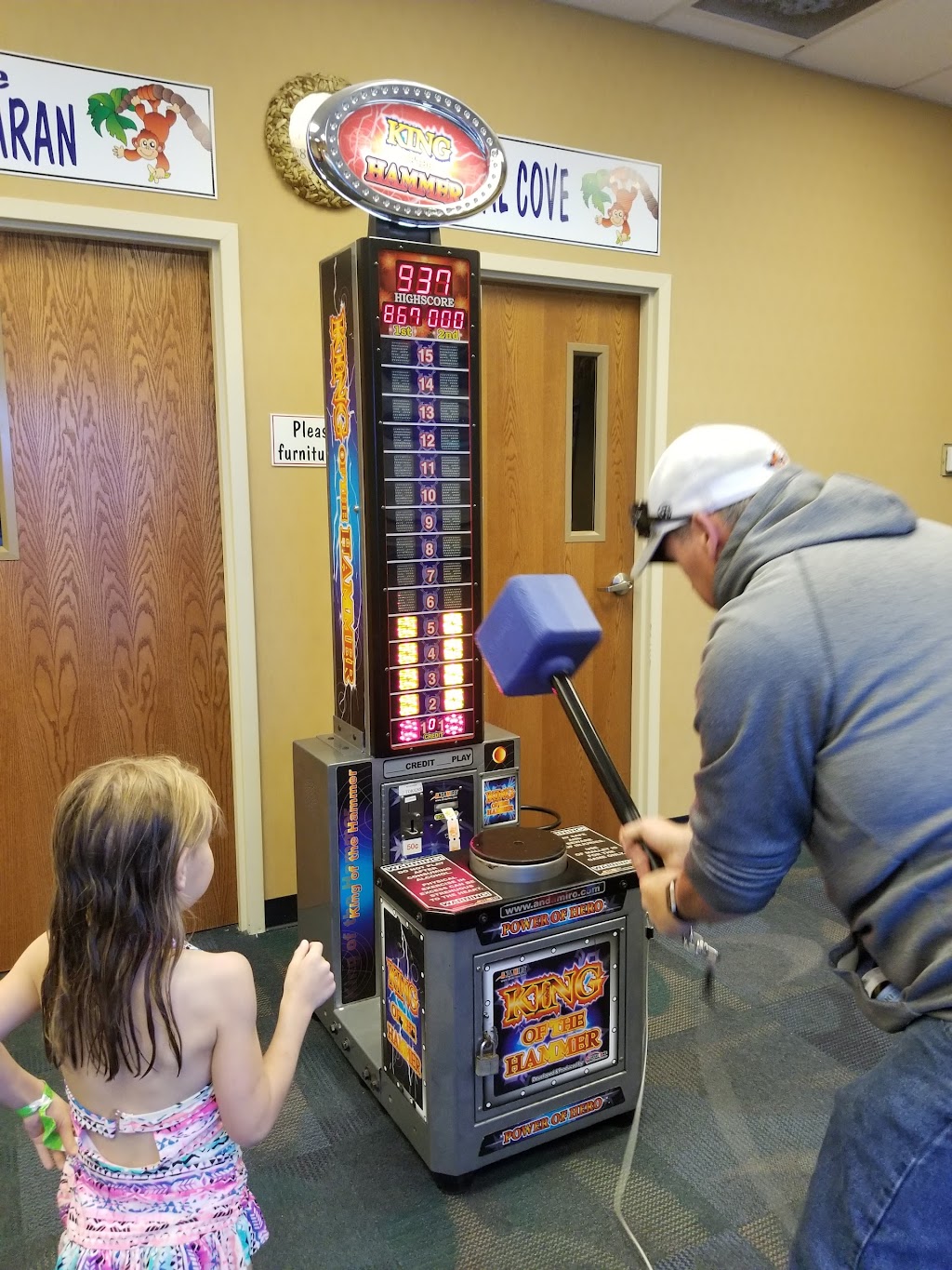 Palm Island Indoor Waterpark | 8250 Park Rd, Batavia, NY 14020, USA | Phone: (585) 344-2100