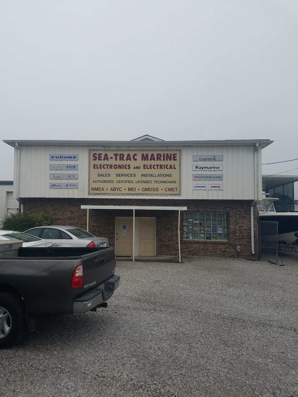 Sea-Trac Offshore Services Inc | 114 Hickory Ave, New Orleans, LA 70123, USA | Phone: (504) 737-0591