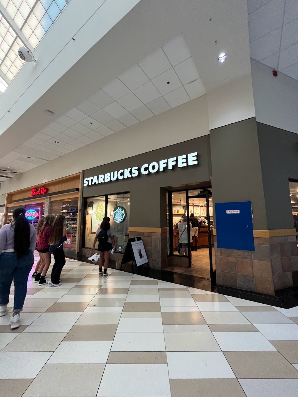 Starbucks | 1 Crossgates Mall Rd B231, Albany, NY 12203, USA | Phone: (518) 218-1520