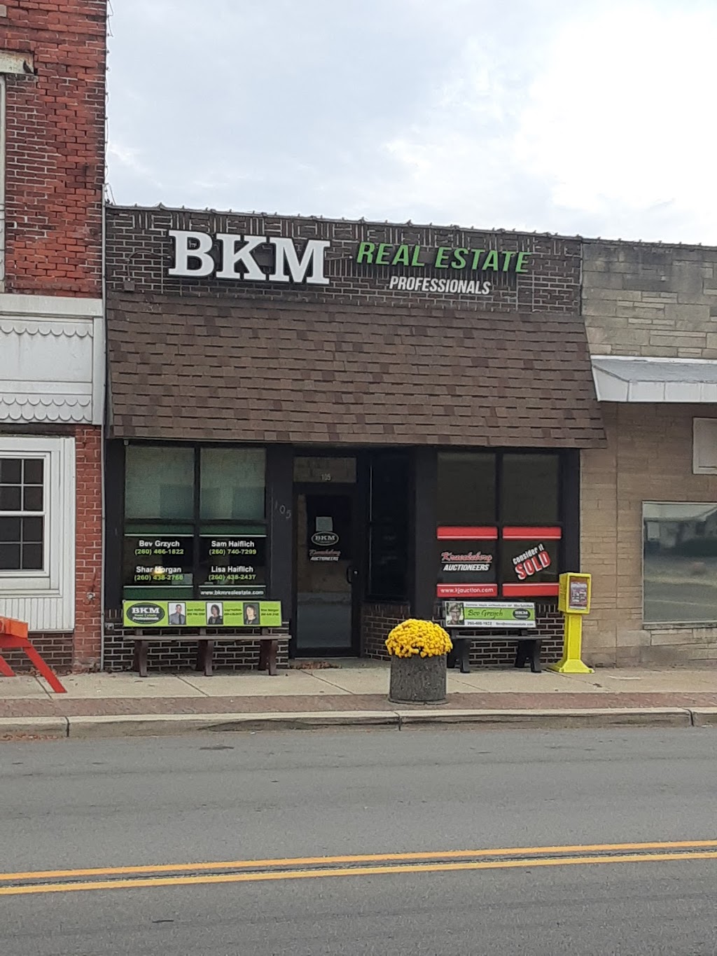 BKM Real Estate Professionals | 105 N Jefferson St, Ossian, IN 46777, USA | Phone: (260) 622-1000