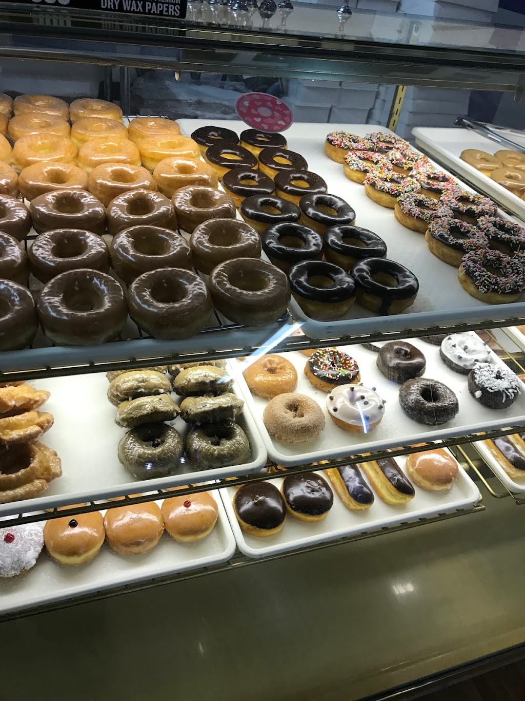 Snow Donuts | 1126B US-68, Maysville, KY 41056, USA | Phone: (606) 407-6002