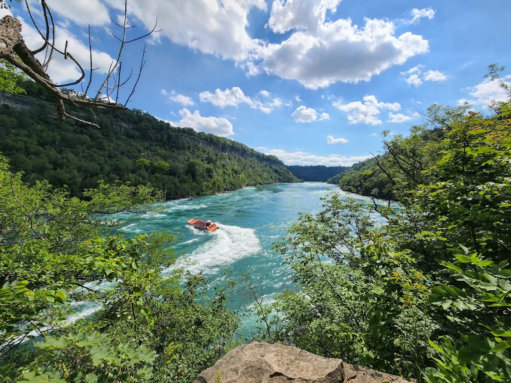 Niagara Glen Nature Centre | 3050 Niagara Pkwy, Niagara Falls, ON L2E, Canada | Phone: (905) 354-6678