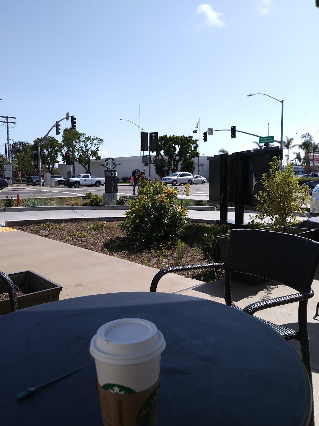 Starbucks | 1702 Mission Ave, Oceanside, CA 92058, USA | Phone: (442) 222-4850