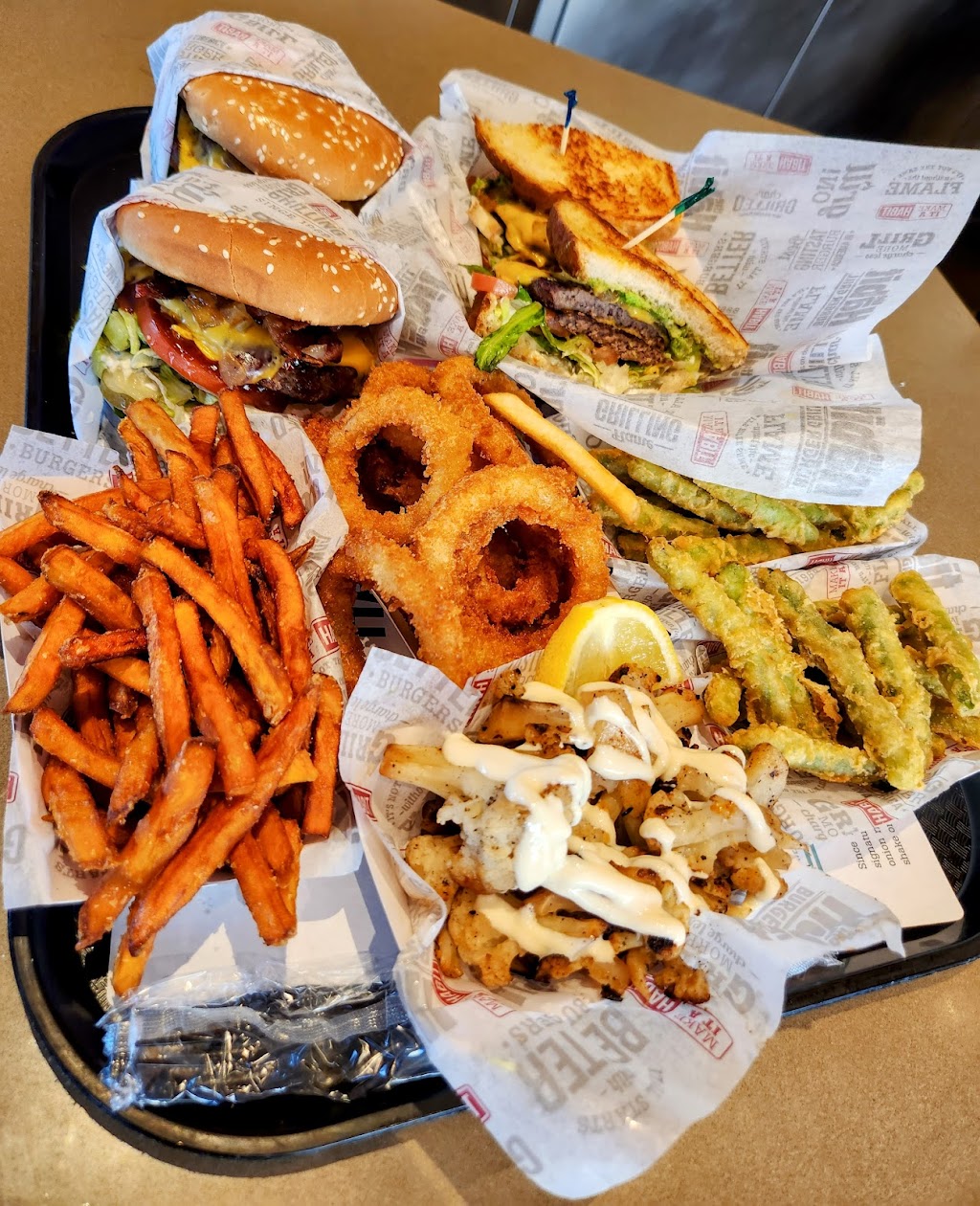 The Habit Burger Grill | 1071 E 19th St E, Upland, CA 91784, USA | Phone: (909) 949-2300