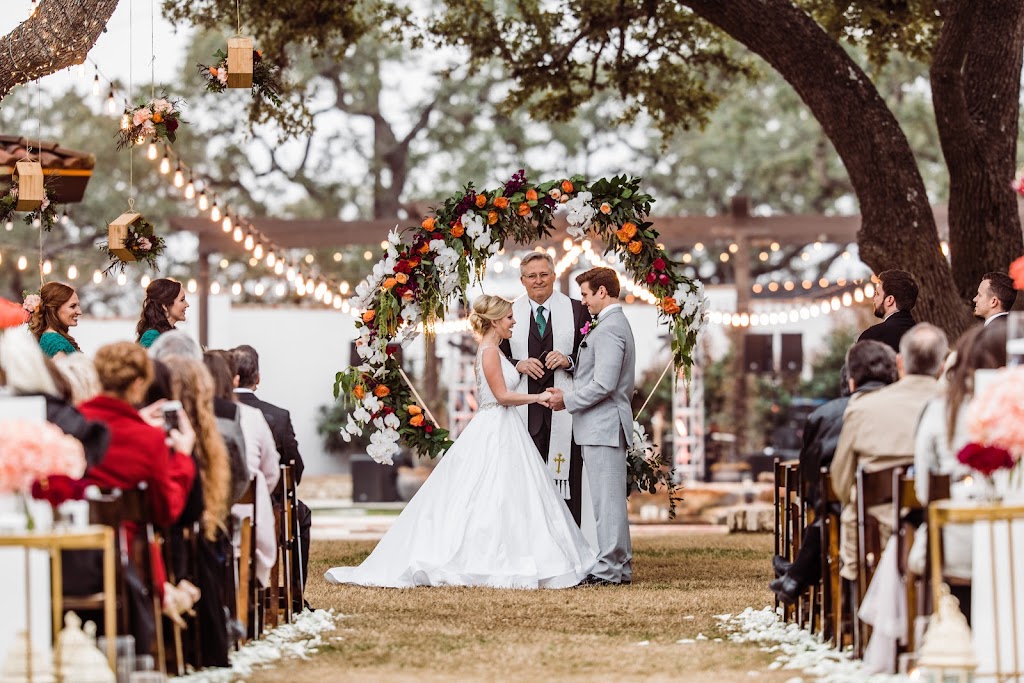 Disch Events | 2600 Blue Rock Trail, Dripping Springs, TX 78620, USA | Phone: (512) 657-1188