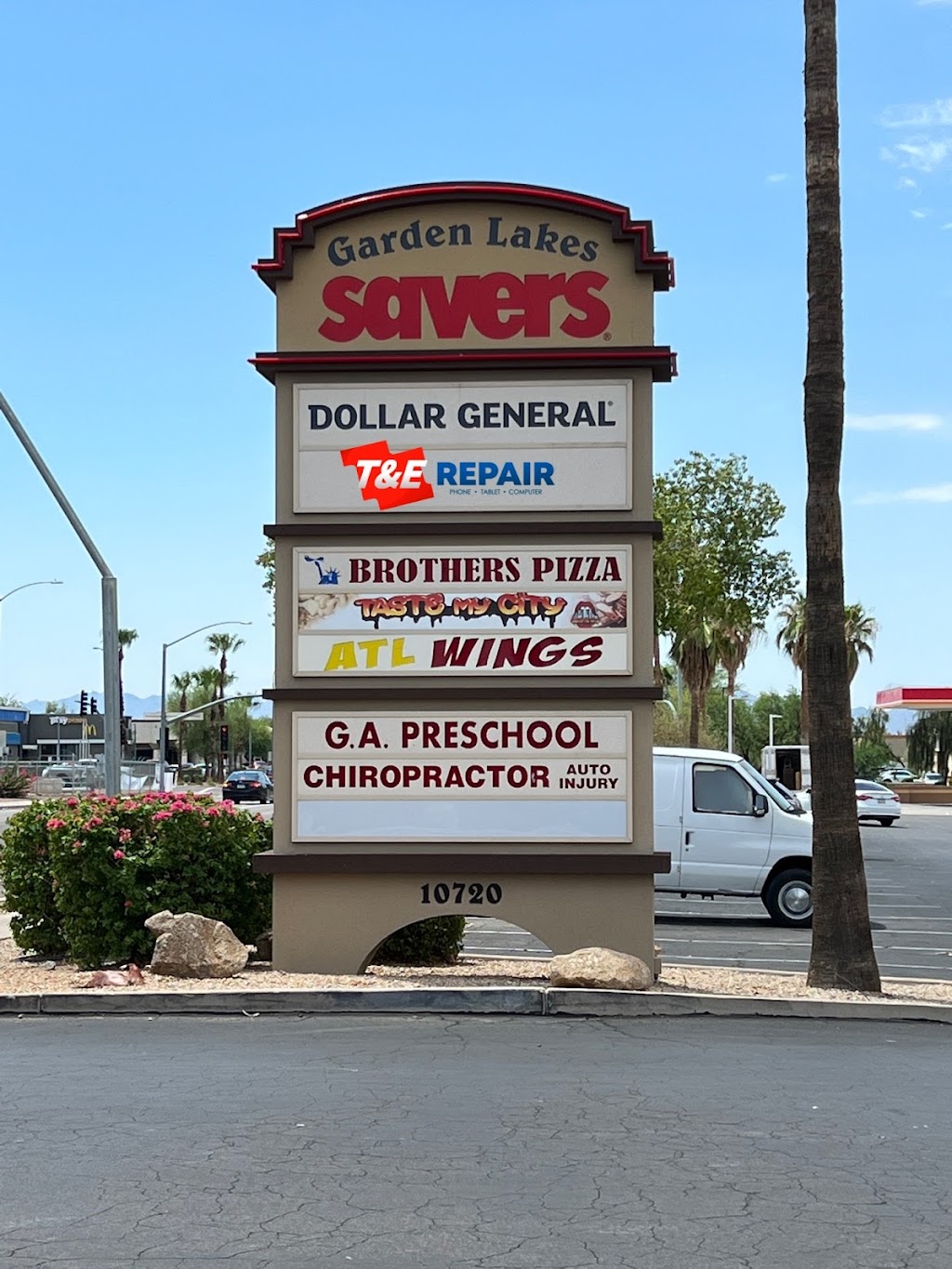 T&E Phone Repair - 107th Ave | West Phoenix | Avondale, AZ | Phone Repair | 10720 W Indian School Rd Suite #33, Phoenix, AZ 85037, USA | Phone: (602) 767-0491