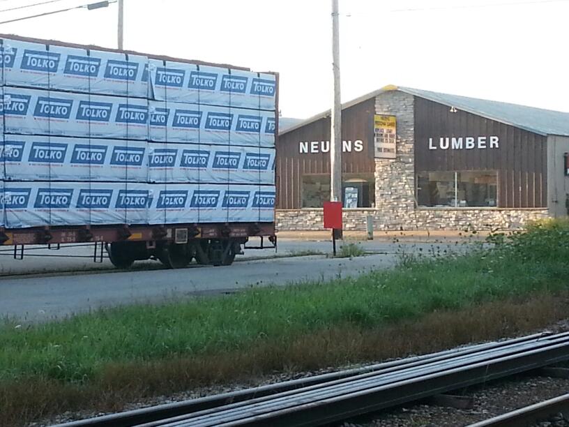 Neuens Fredonia Lumber Co | 441 Fredonia Ave, Fredonia, WI 53021, USA | Phone: (262) 692-2456