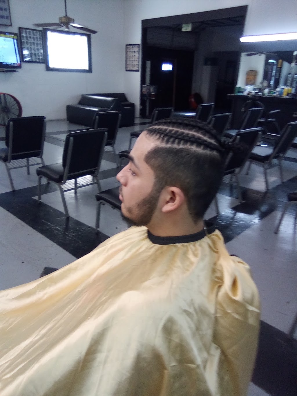 Real Vision Barber Academy | 917 26th Ave E, Bradenton, FL 34208, USA | Phone: (941) 896-9675