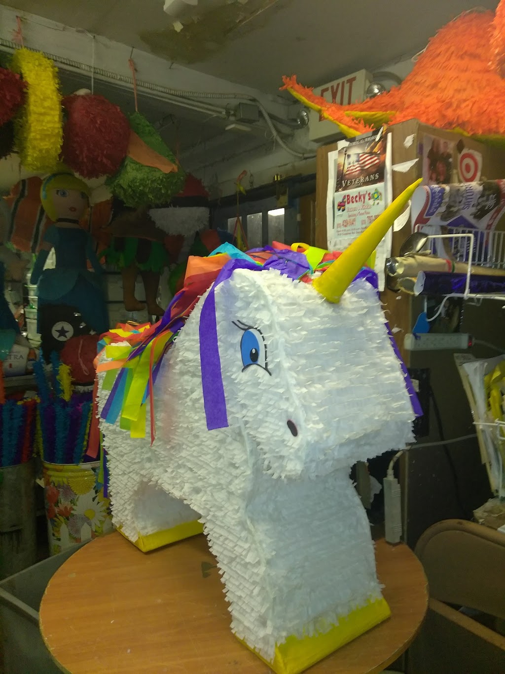 Becky flowers and custom pinatas | 615 Cupples Rd, San Antonio, TX 78237, USA | Phone: (210) 797-2695