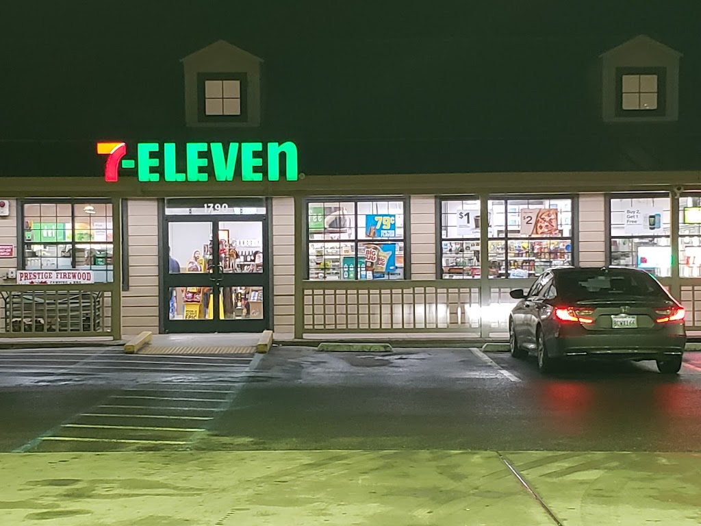 7-Eleven | 1790 W Bush St, Lemoore, CA 93245, USA | Phone: (559) 924-2497