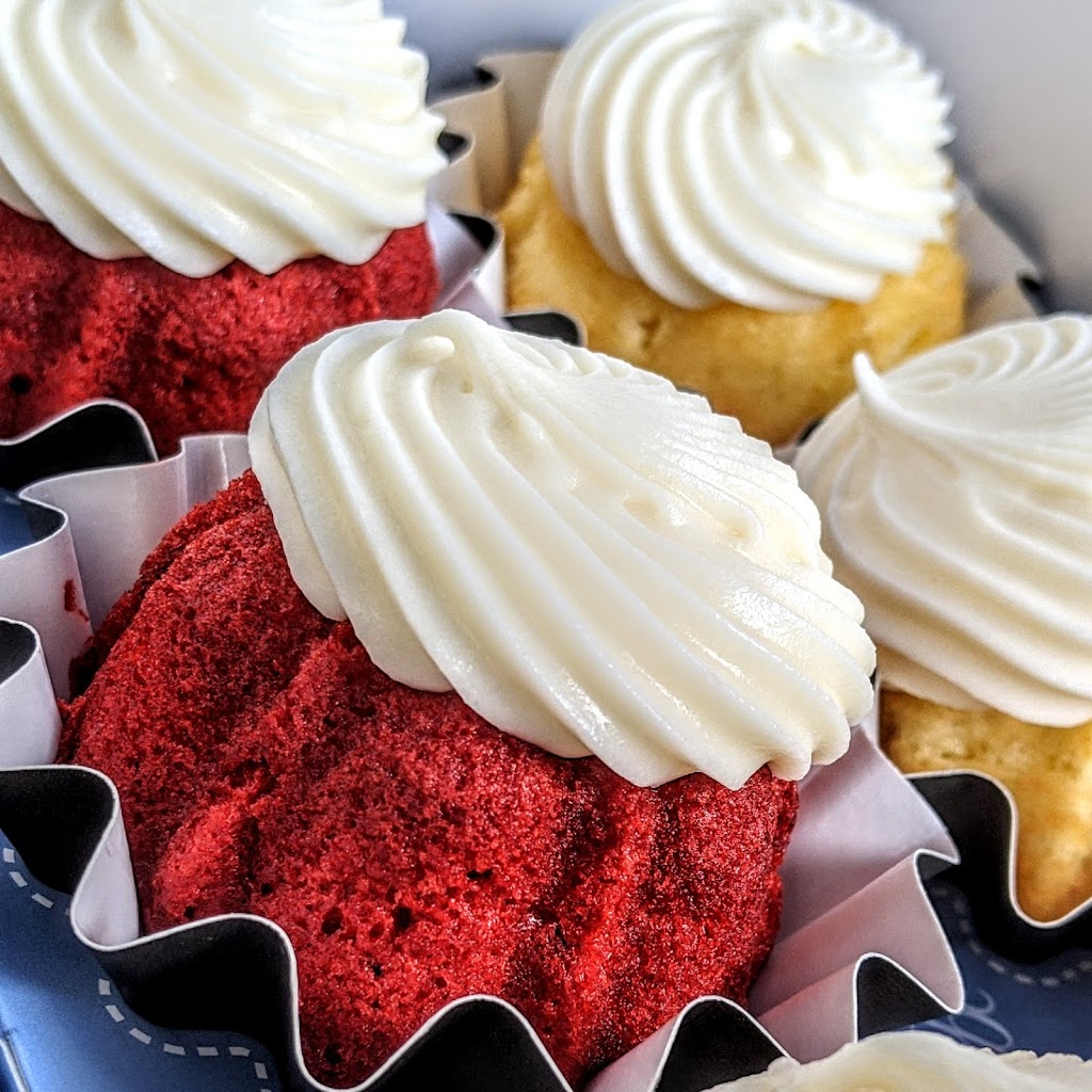 Nothing Bundt Cakes | 12233B Fair Lakes Promenade Dr, Fairfax, VA 22033, USA | Phone: (571) 234-5334