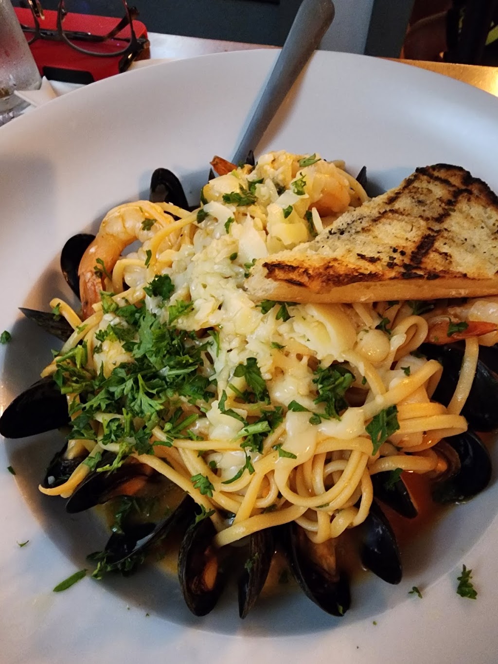 Corks Wine Bar & Eatery 19 Queen St, NiagaraontheLake, ON L0S 1J0