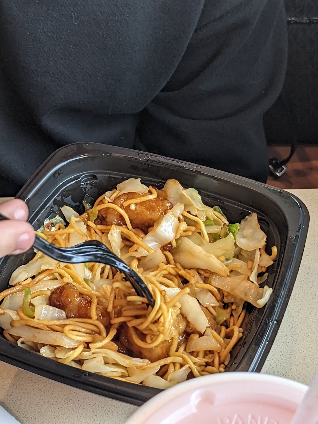 Panda Express | 9184 Mentor Ave, Mentor, OH 44060, USA | Phone: (440) 266-1799